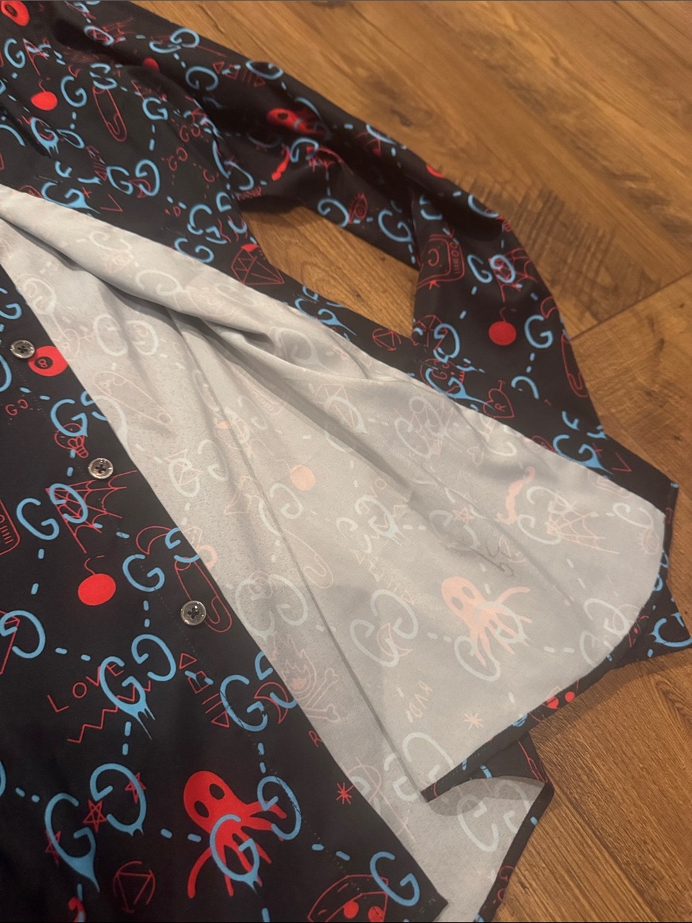 Gucci button up - Picture 4 of 5